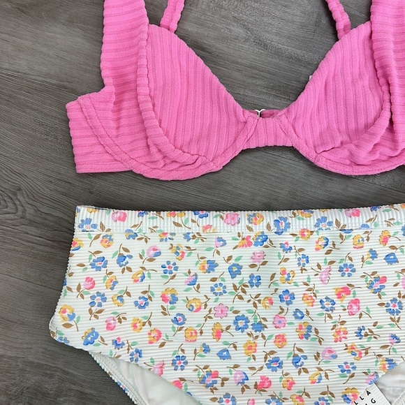 ☀️BILLABONG☀️ IN THE LOOP EMMA D
ISY DREAMIN HI BIKINI SET - Picture 5 of 16